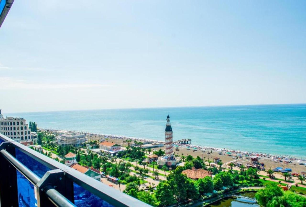 Black Sea Aparthotel Orbi City Batumi Exterior photo