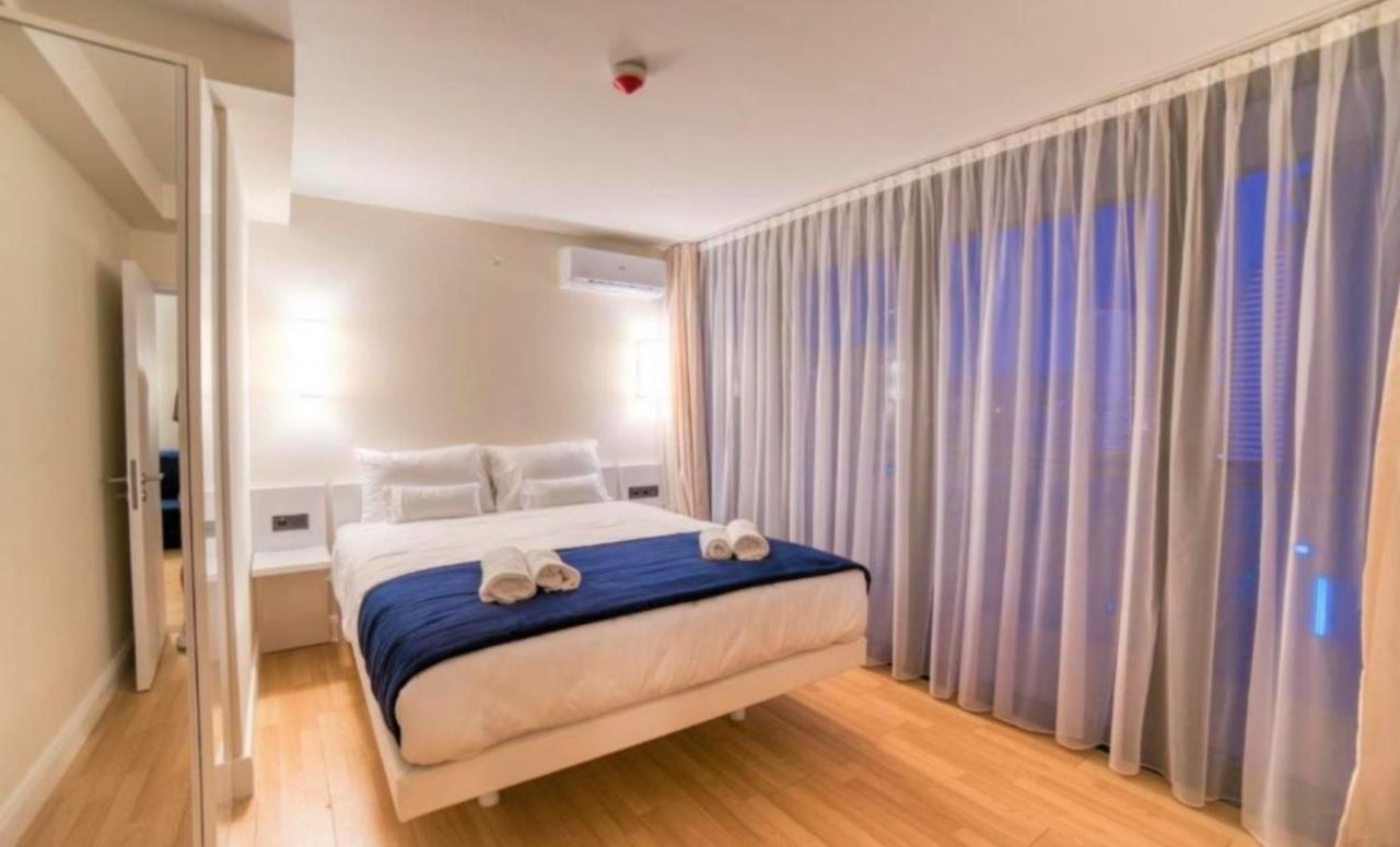 Black Sea Aparthotel Orbi City Batumi Exterior photo